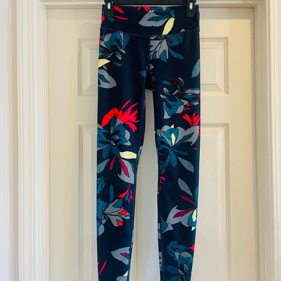 JoyLab Tropical Performance Leggings - Picture 4 of 5